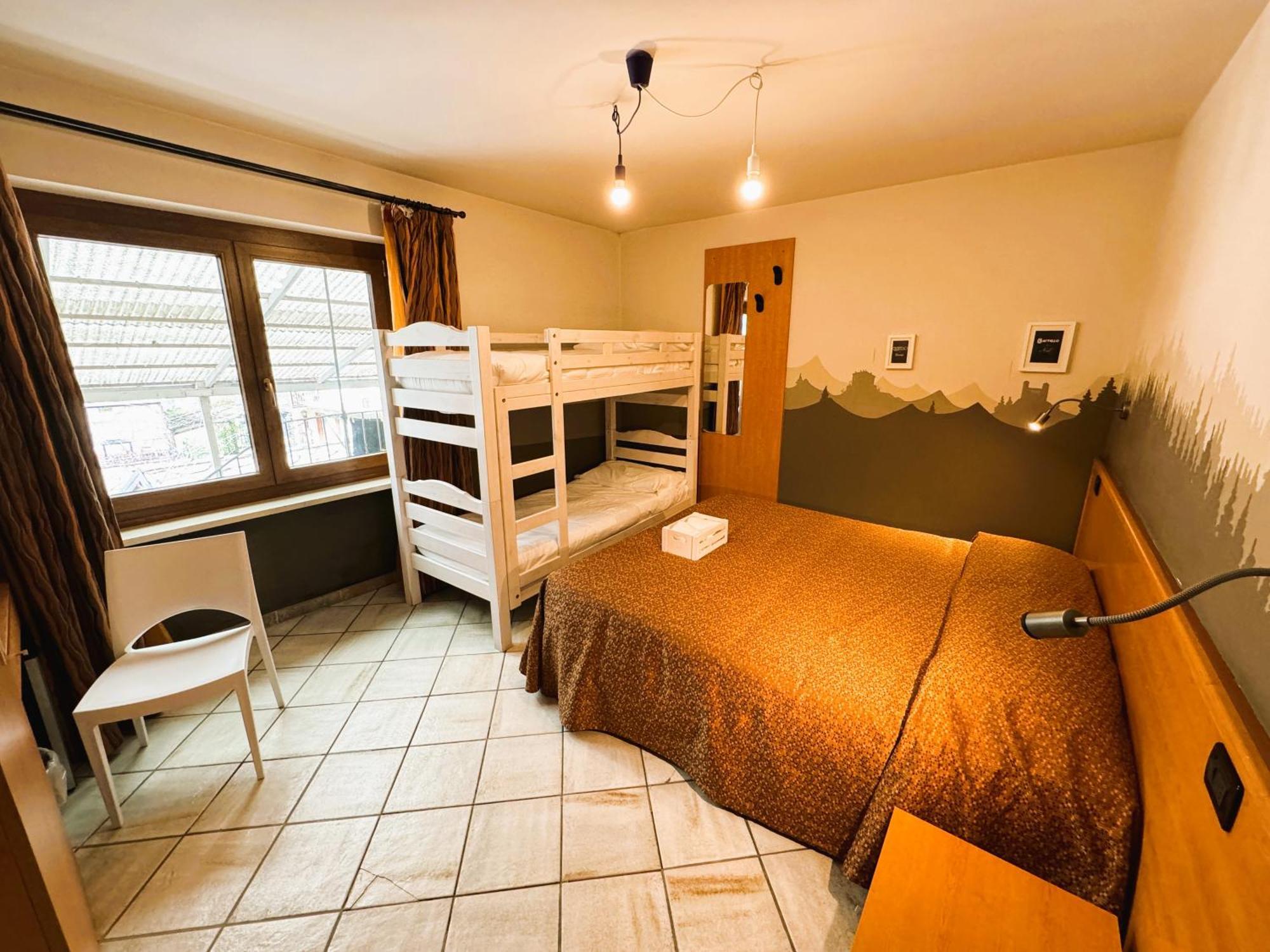 Hotel&Restaurant Armanac De Toubie Arnad المظهر الخارجي الصورة