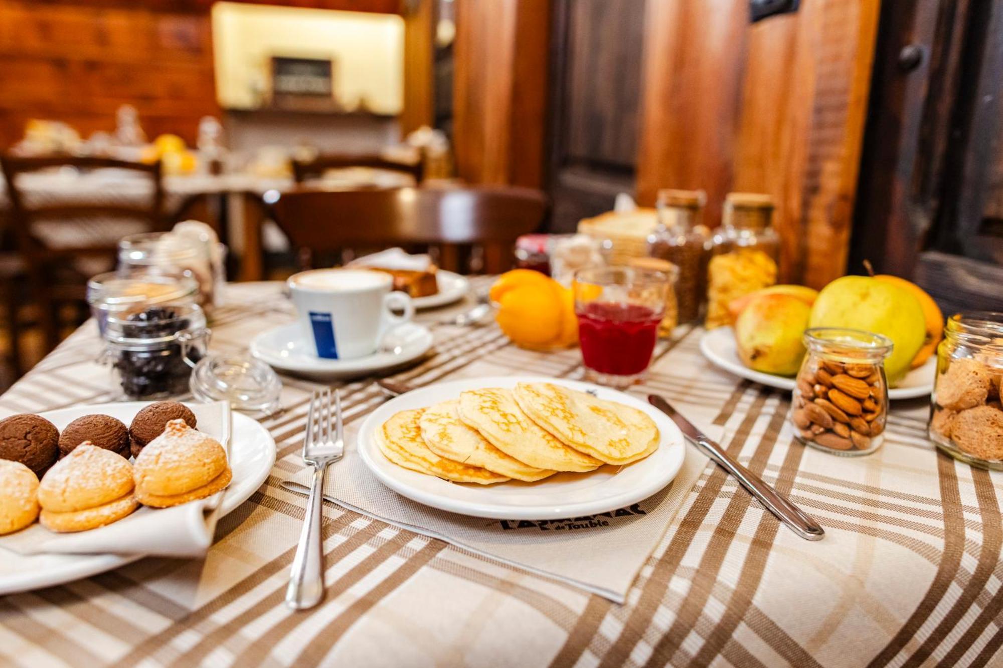 Hotel&Restaurant Armanac De Toubie Arnad المظهر الخارجي الصورة